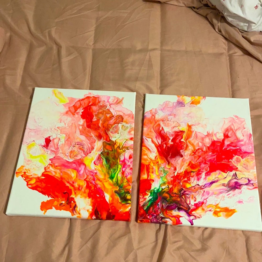 Two hand painted pictures 👌🏻✨🌹🌸
